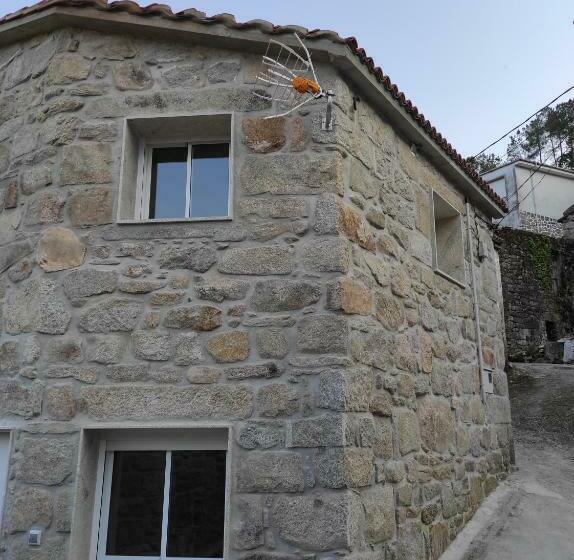 Casa Do Vale   Casa Termal   Gerês / Xures