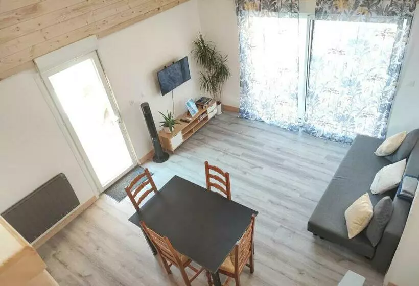 Petit Coin De Bonheur Studio Neuf Et Lumineux à 5mins Du Centre Ville