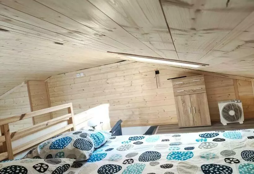 Petit Coin De Bonheur Studio Neuf Et Lumineux à 5mins Du Centre Ville