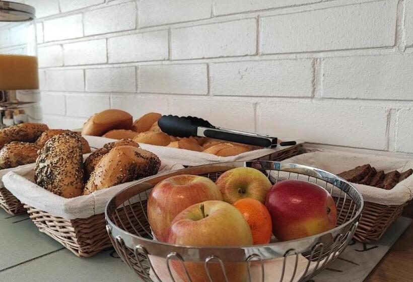 Bed and Breakfast Pension Glückstadt