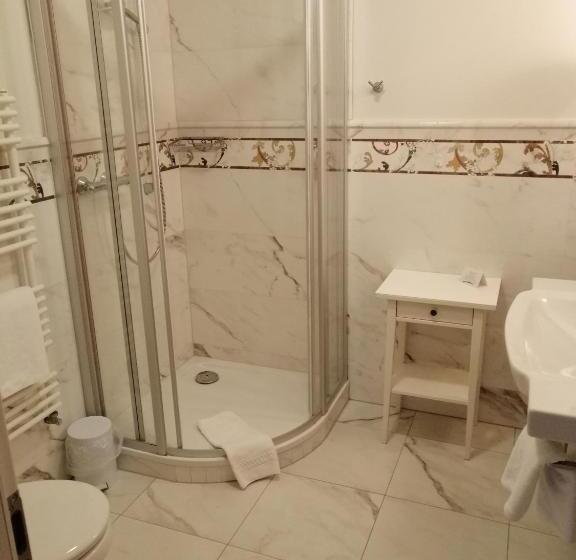 ホテル Alter Landkrug