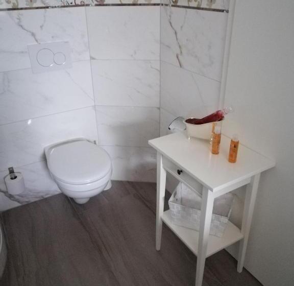 ホテル Alter Landkrug