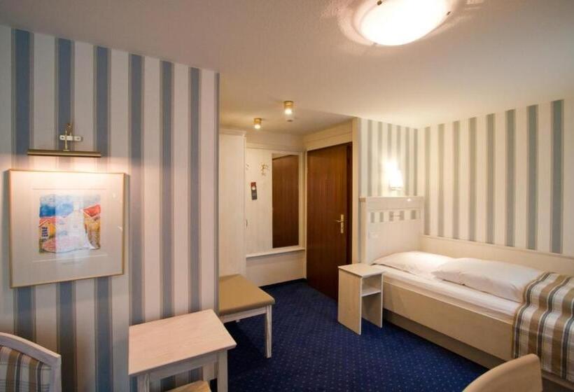 ホテル Alter Landkrug