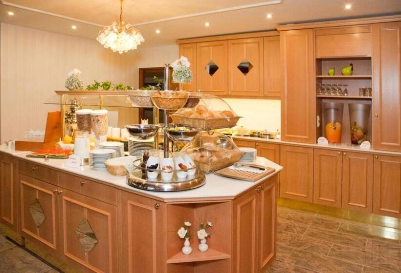 ホテル Alter Landkrug