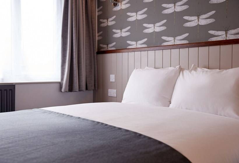 酒店 Chase Inn By Greene King Inns