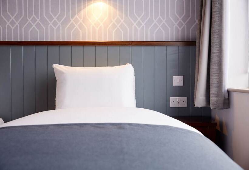 酒店 Chase Inn By Greene King Inns