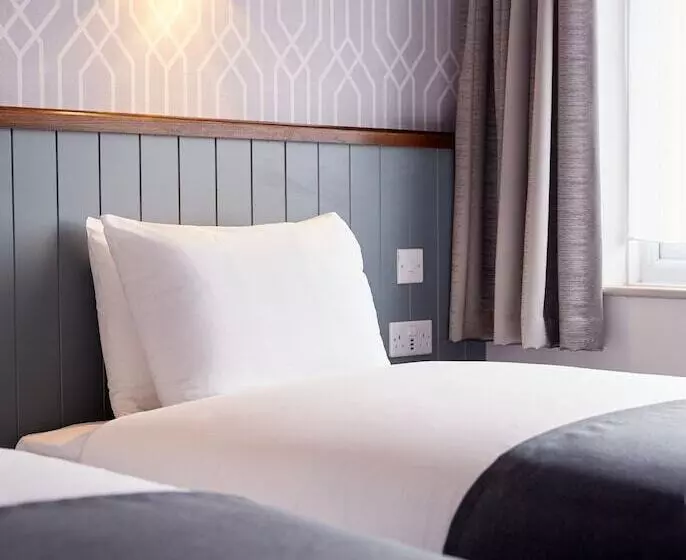 Otel Chase Inn By Greene King Inns