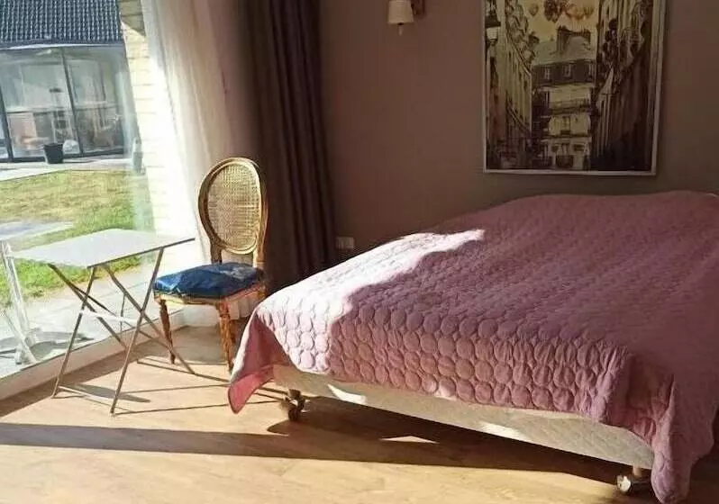 Отель Fleur De Lys