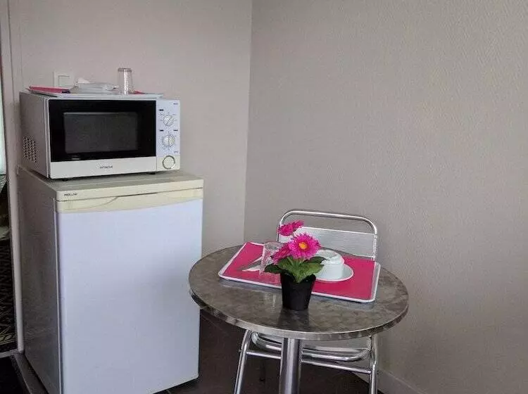 Отель Fleur De Lys