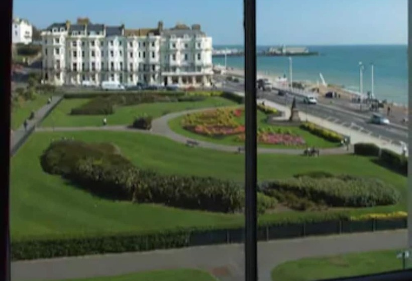 فندق Hastings House