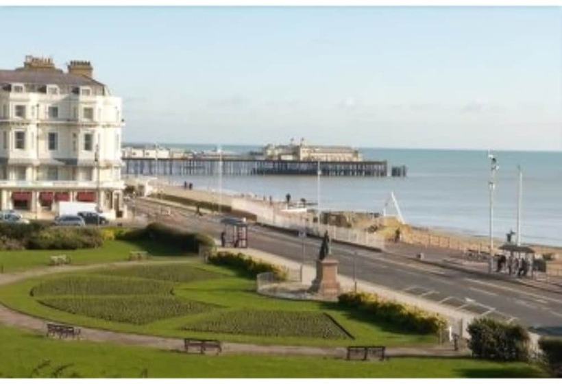 فندق Hastings House