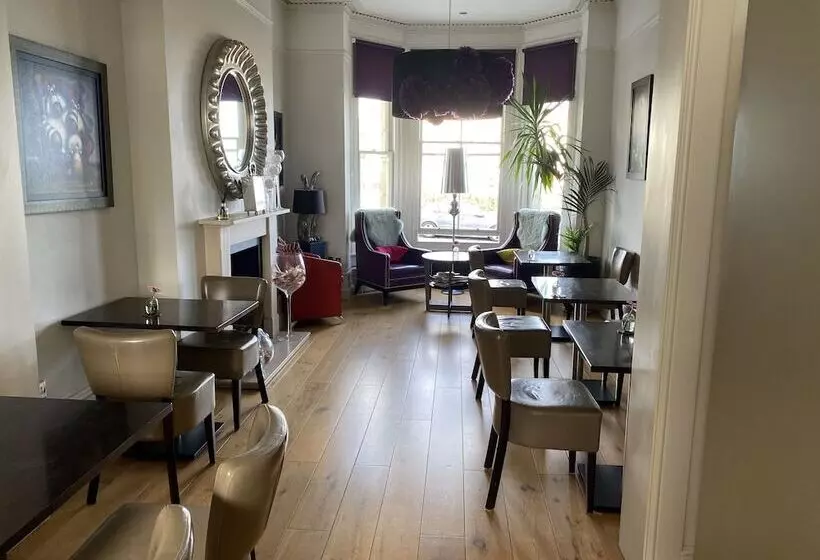 هتل Hastings House