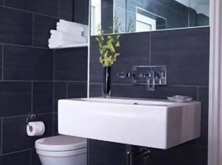 هتل Hastings House