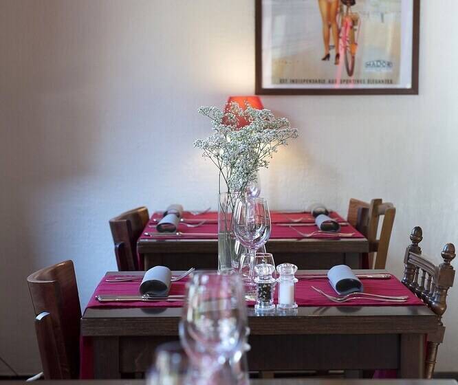 호텔 Hôtel Le Cassini