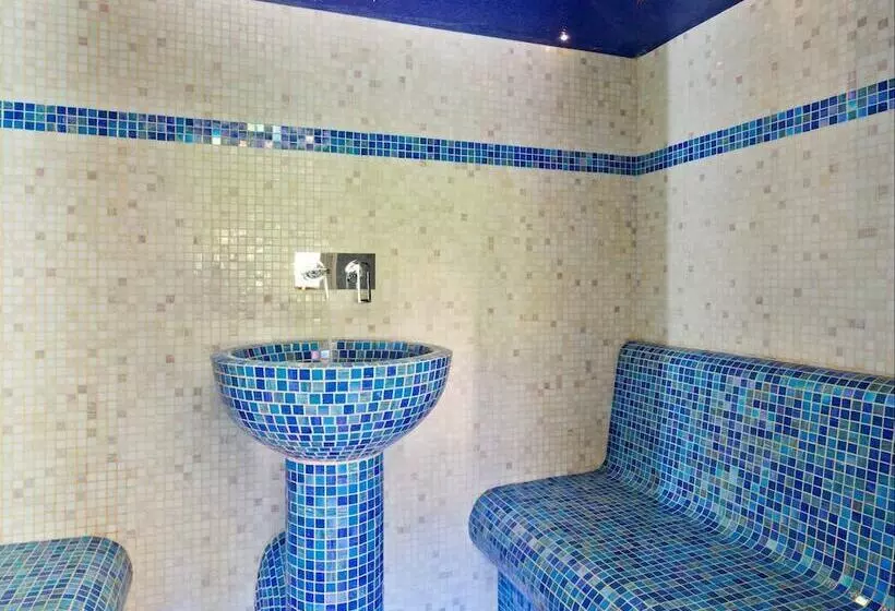 هتل Hôtel Le Kandahar