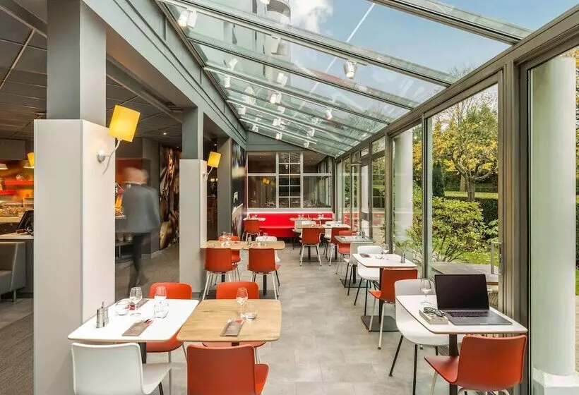 فندق Ibis Paris Meudon Velizy