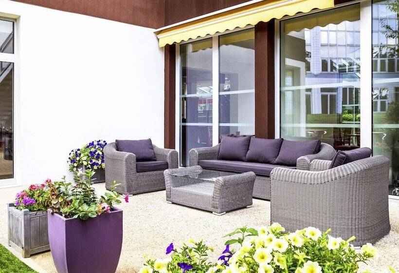 Hotel Ibis Paris Meudon Velizy