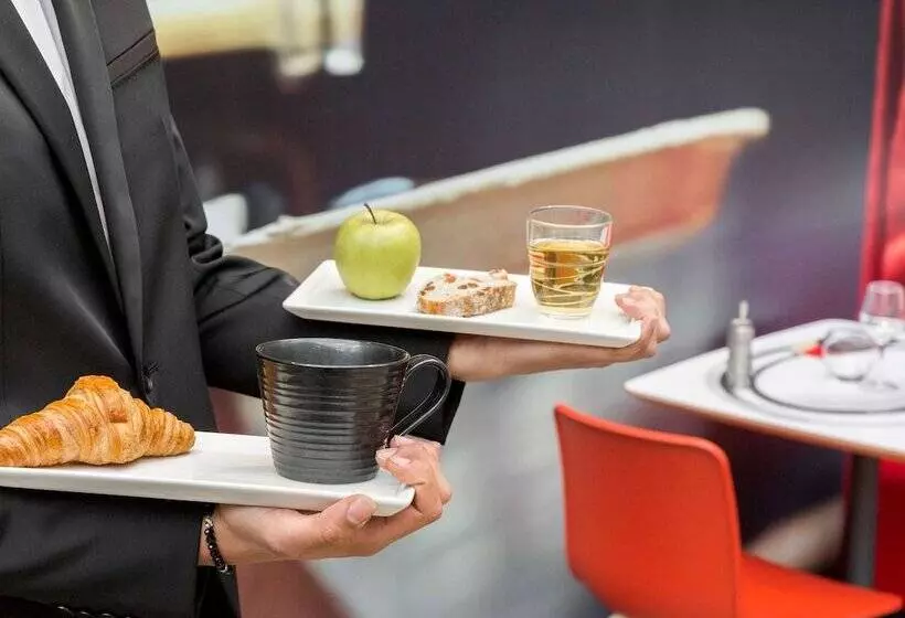 فندق Ibis Paris Meudon Velizy