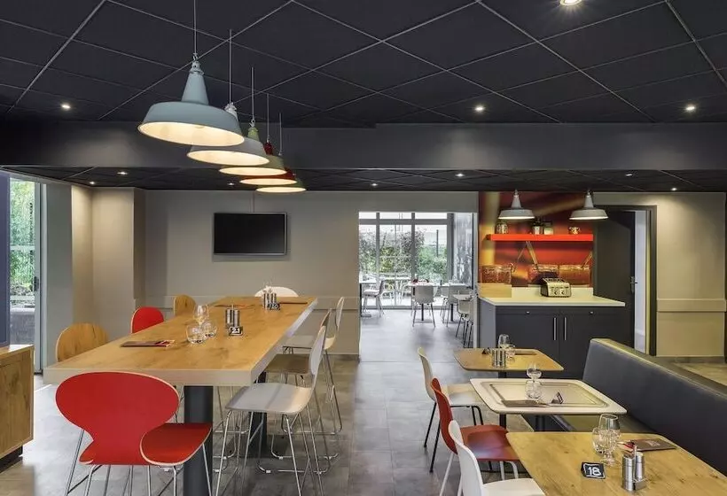 فندق Ibis Paris Meudon Velizy