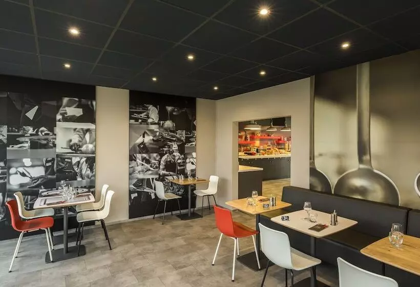 فندق Ibis Paris Meudon Velizy