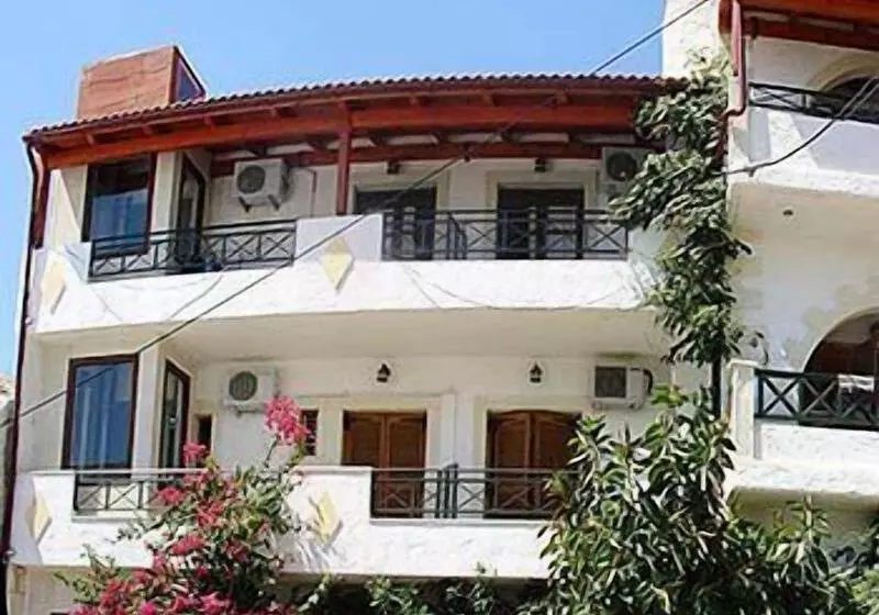 Hôtel Keramos