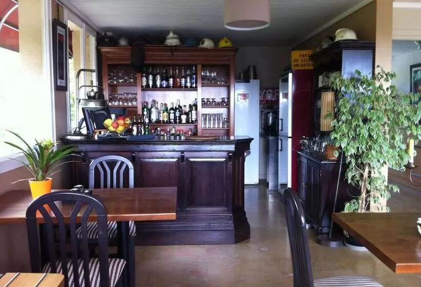 בית מלון כפרי La Longue Vue