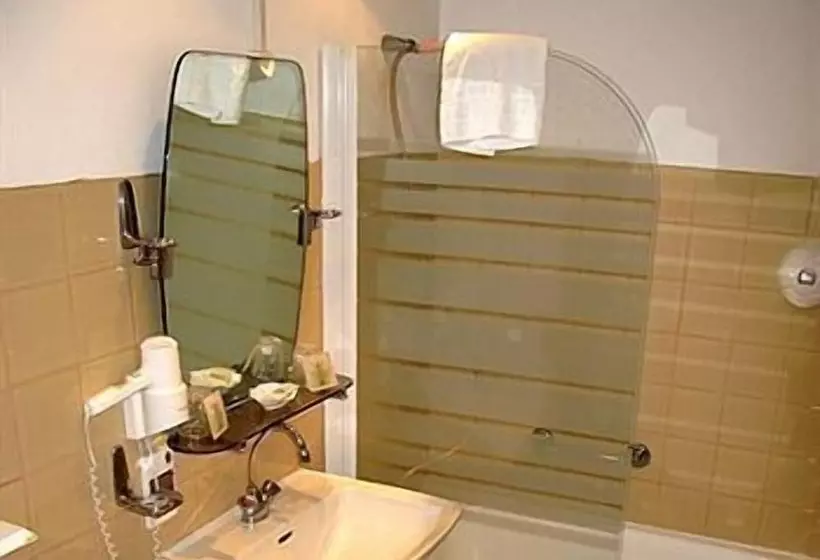 בית מלון כפרי La Longue Vue