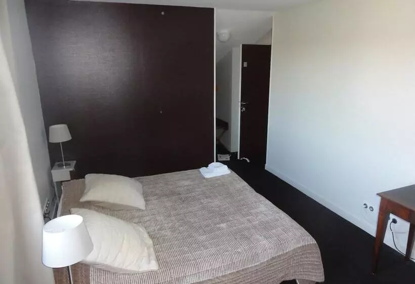 בית מלון כפרי La Longue Vue