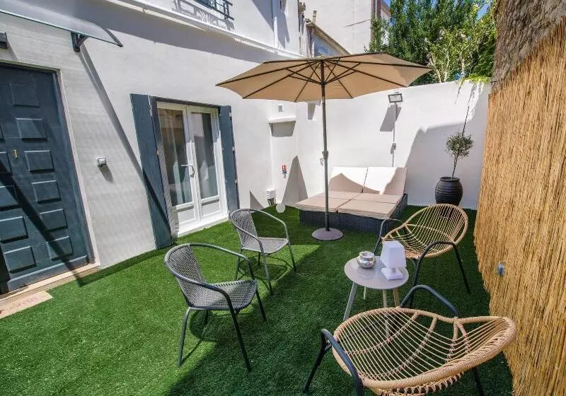 Отель Le C Boutique Hôtel