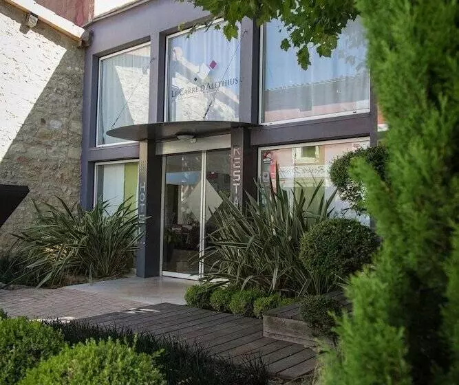 Отель Le Carré D Alethius Logis Hôtel Restaurant