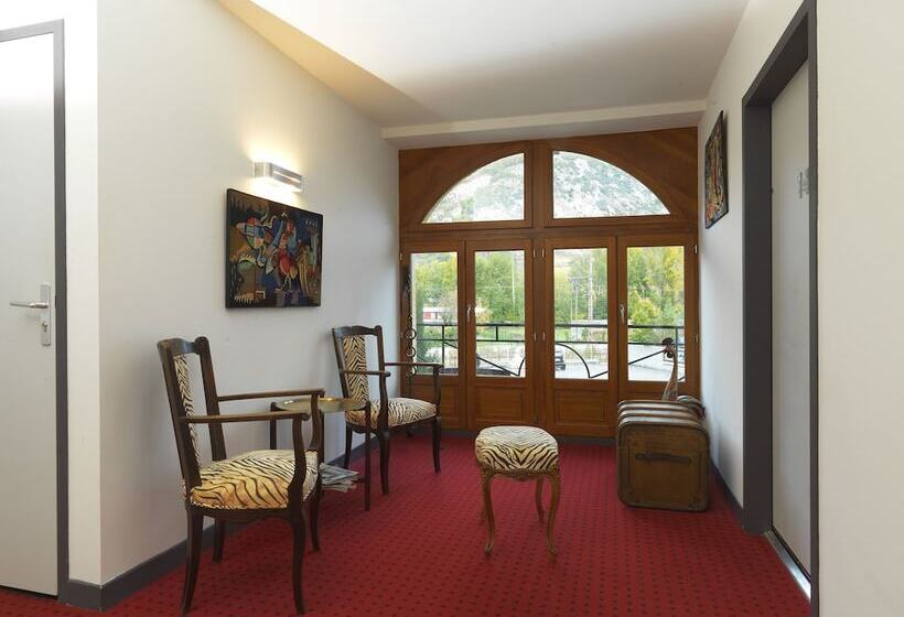 酒店 Le Manoir D Agnès Logis Hôtel Restaurant