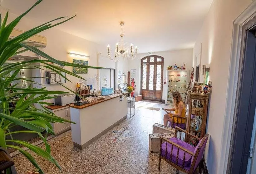 호텔 Le Manoir D Agnès Logis Hôtel Restaurant