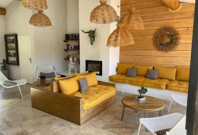 هتل Le Mas De Cocagne