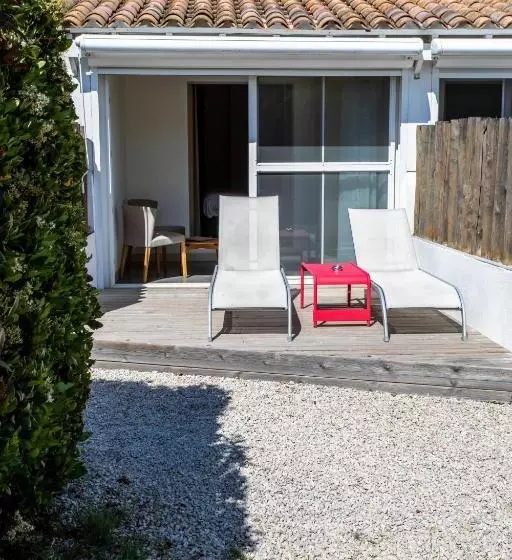 Otel Le Mas De Cocagne