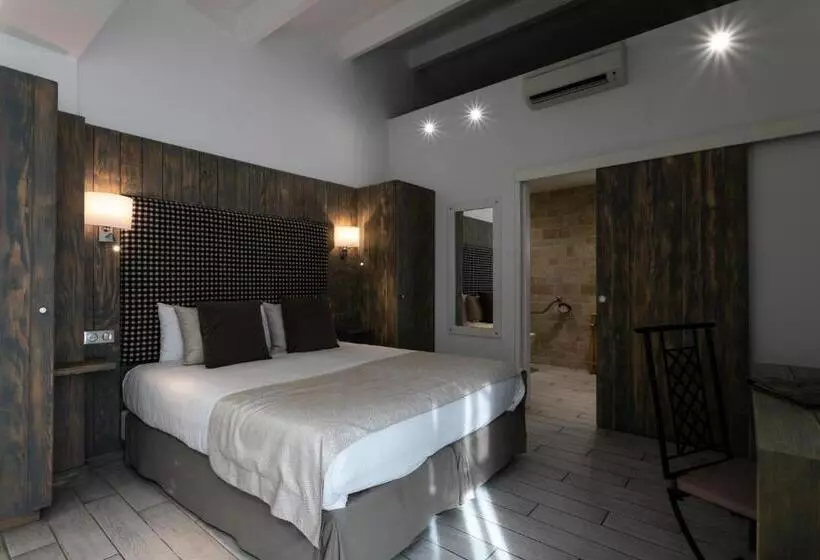 Otel Le Mas De Cocagne