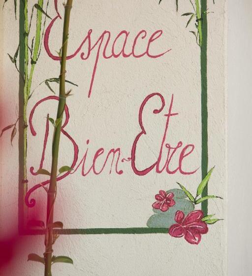 هتل Le Mas De Cocagne