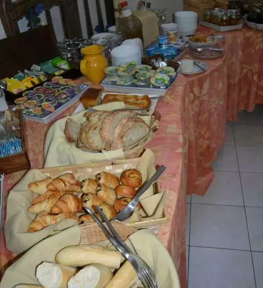 ホテル Le Vieil Amandier