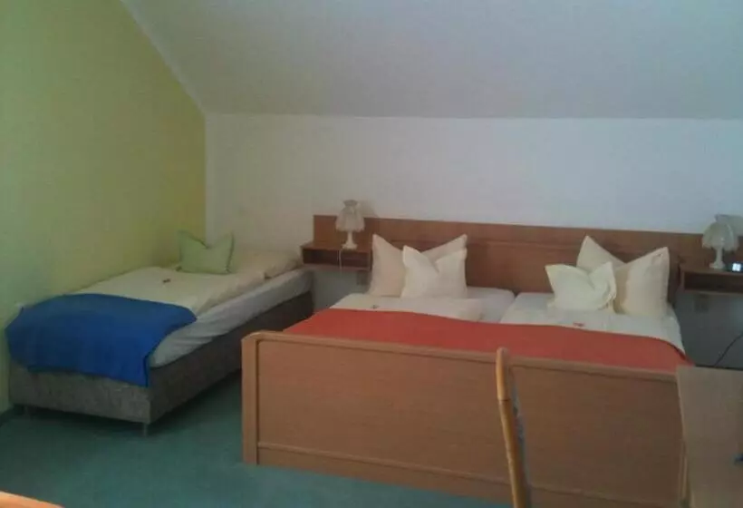 فندق Pension Am Mühlberg