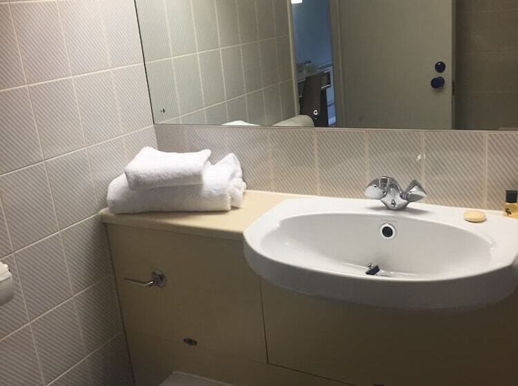 فندق Redwings Lodge Rutland