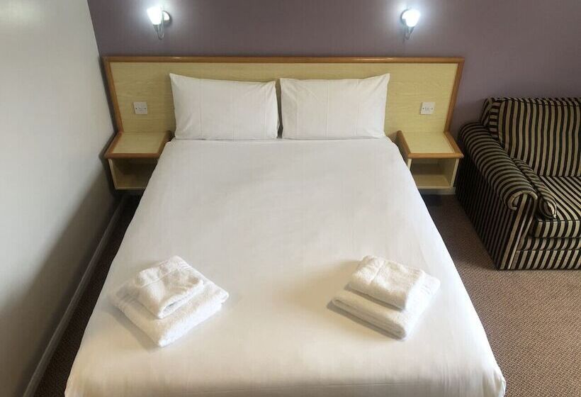 فندق Redwings Lodge Rutland