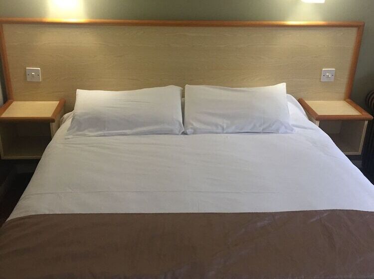 فندق Redwings Lodge Rutland