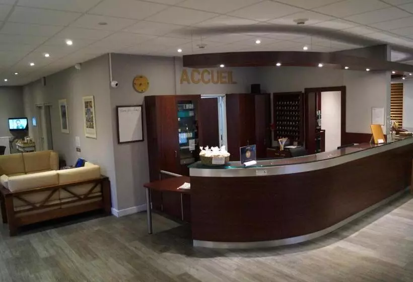 فندق & Restaurant Des Remparts