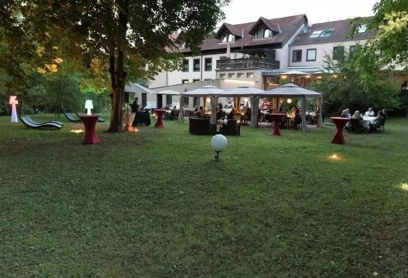 Отель Restaurant Niedmühle Land & Genuss