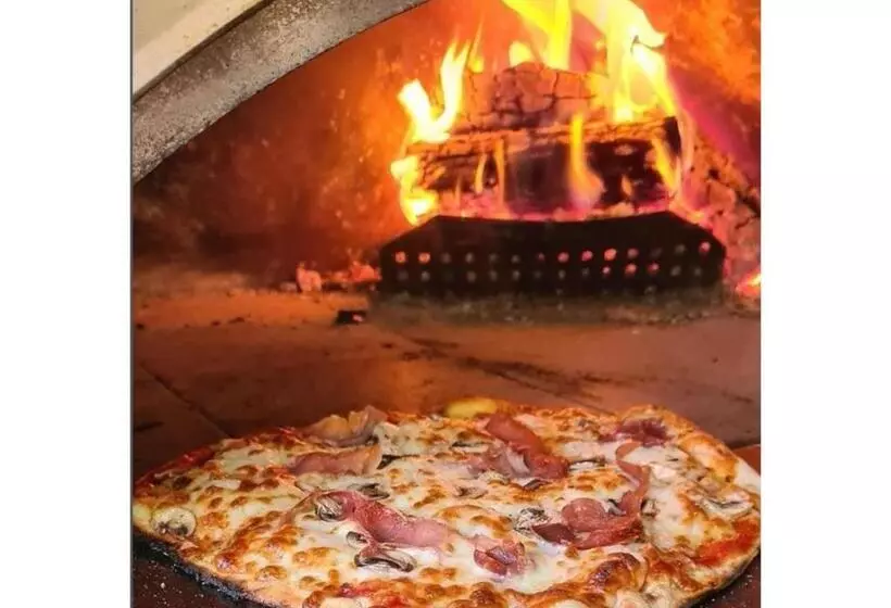 Somerset House Boutique Hotel And Restaurant