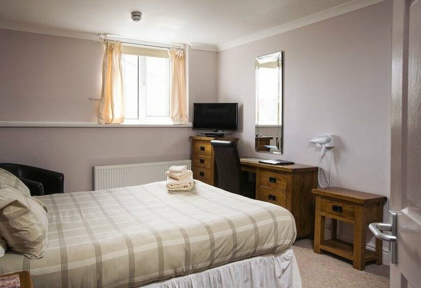 فندق The Coach House