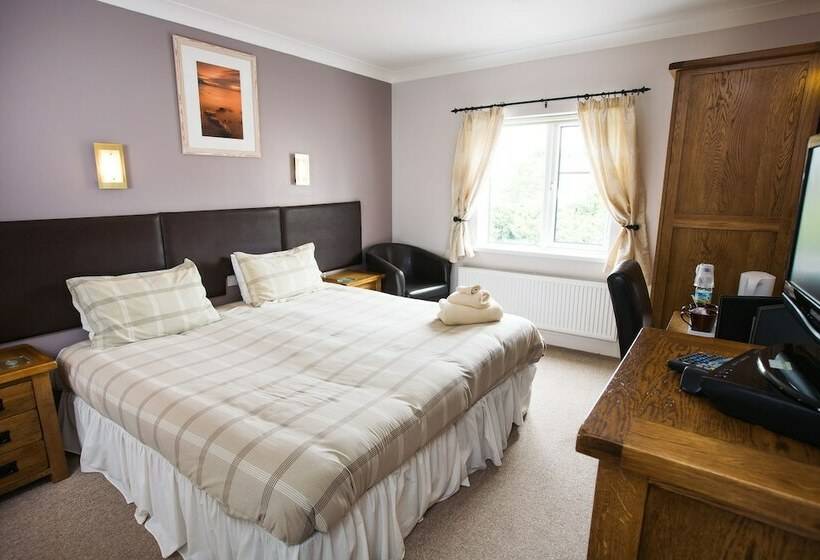 فندق The Coach House