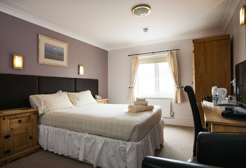 فندق The Coach House