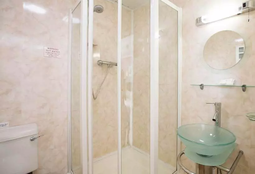 酒店 The Coach House