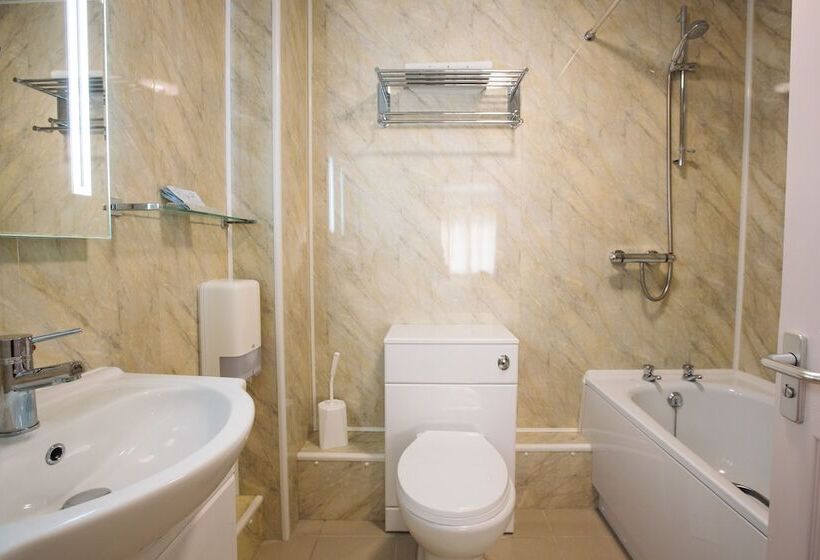 فندق The Coach House