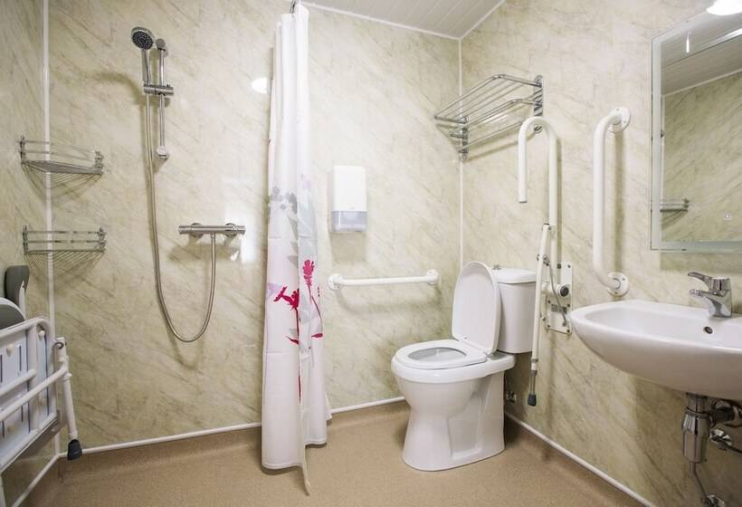 فندق The Coach House